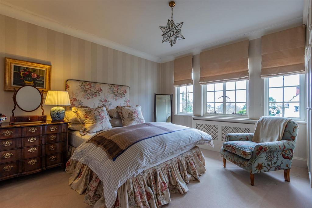 122 Cyncoed road-6.jpg