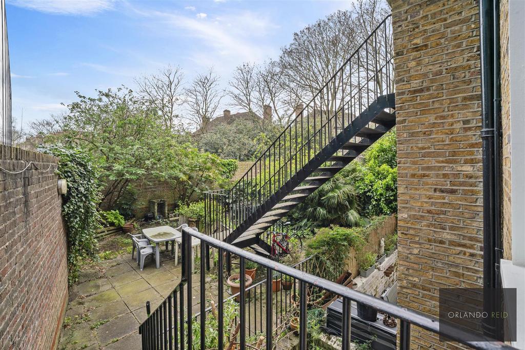 25 Pentonville Road N1 9 LP-19.jpg