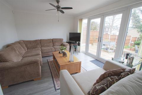 29 Beams Way, Billericay, CM11 2NP