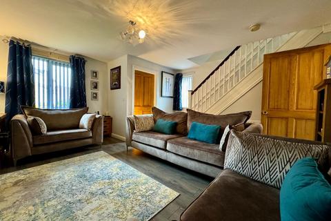 3 bedroom end of terrace house for sale, Chestnut Drive, Darlington