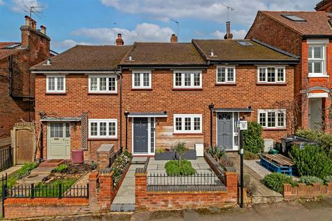 2 bedroom terraced house for sale, Worley Road, St. Albans
