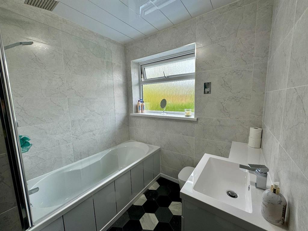 Bathroom/w.c