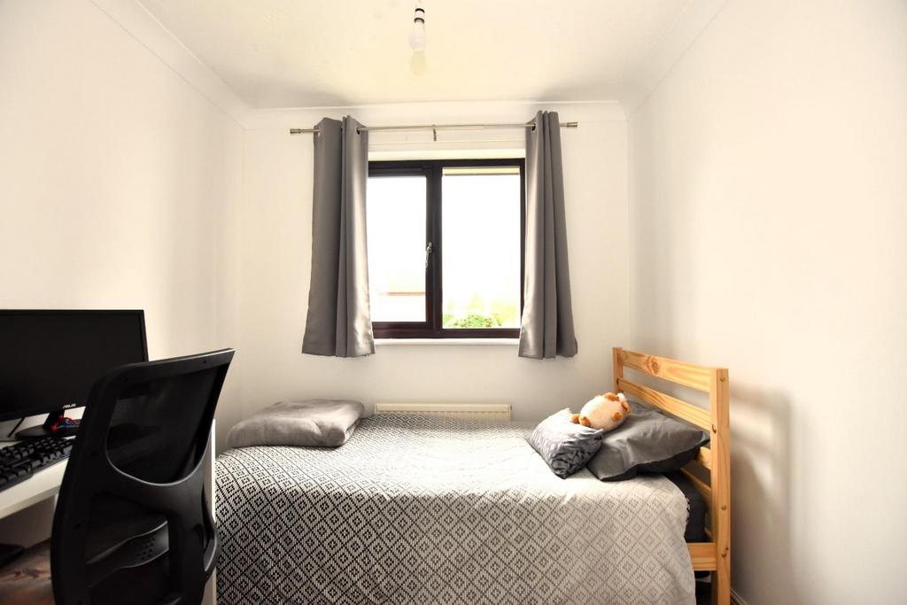 Bed 2.JPG