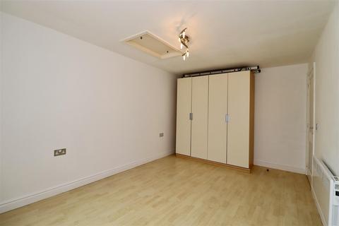 2 bedroom apartment for sale, Hudson Court, Market Weighton, York