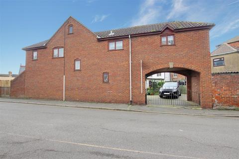 5 bedroom terraced house for sale, West Street, Alford LN13