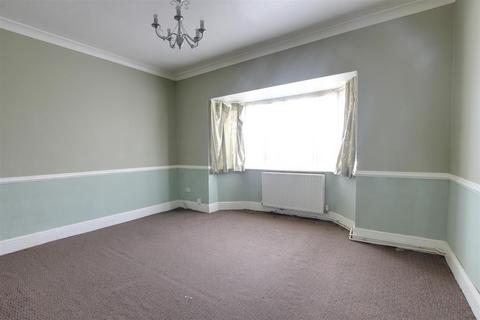 6 bedroom end of terrace house for sale, Fitzwilliam Street, Mablethorpe LN12