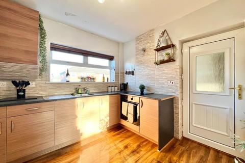 3 bedroom semi-detached house for sale, Schofield Road, Darfield, Barnsley