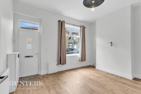 39 Herbert Street, Oldham, OL4 2QU