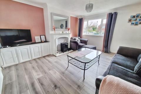 Pencoed - 2 bedroom flat for sale