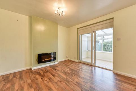 32 Bulcote Drive, Burton Joyce, Nottingham, NG14 5AX