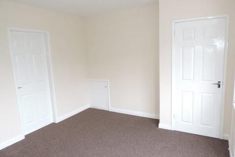 3 bedroom terraced house to rent, Fengate, Peterborough, PE1 5BH