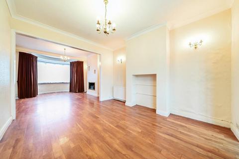 26 Vernon Drive, Stanmore, HA7 2BT