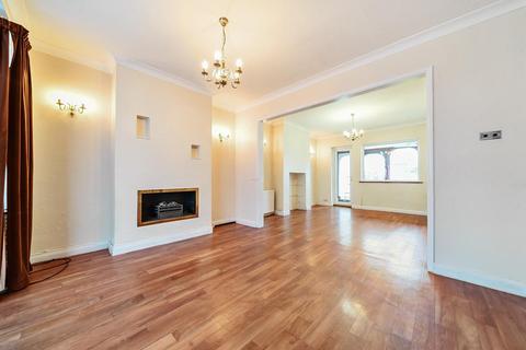 26 Vernon Drive, Stanmore, HA7 2BT