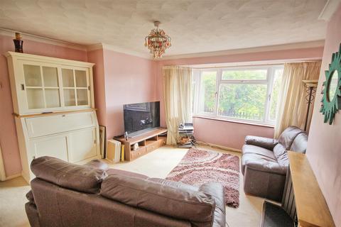 2 bedroom maisonette for sale, Cobham Road, Ware SG12