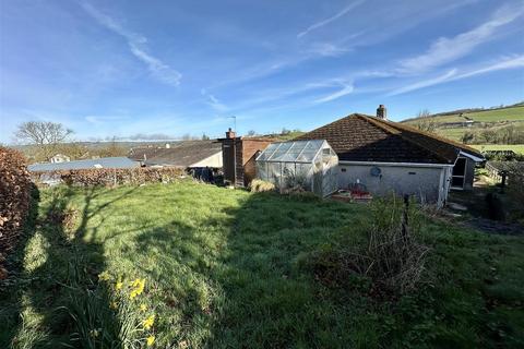 3 bedroom detached bungalow for sale, Rhydybont, Llanybydder