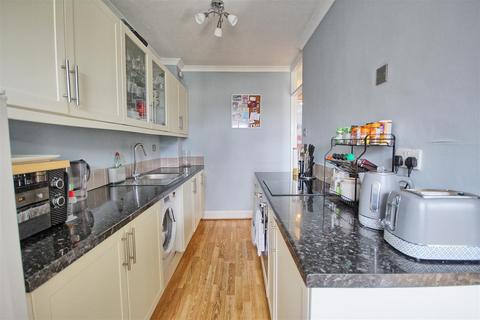 2 bedroom apartment for sale, Thunder Court, Ware SG12