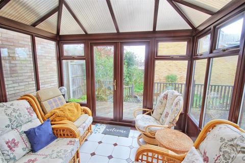 14 Lower Shott, Cheshunt, Waltham Cross, EN7 6DP