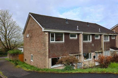 3 bedroom end of terrace house for sale, Burden Close, Bodmin, PL31