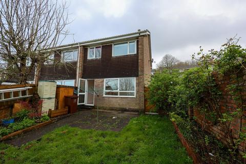 3 bedroom end of terrace house for sale, Burden Close, Bodmin, PL31