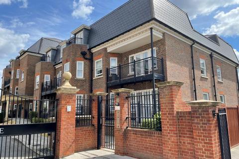 2 bedroom apartment to rent, Marian Gardens, Bromley