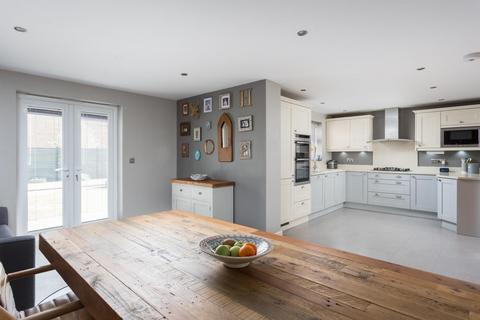 3 Howlett Close, Easingwold, York, YO61 3FU