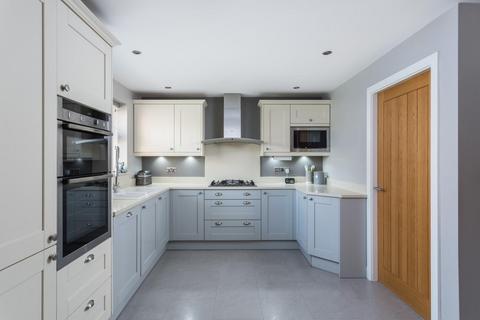 3 Howlett Close, Easingwold, York, YO61 3FU