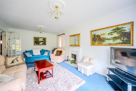 5 bedroom detached house for sale, Westlords, Eastbourne