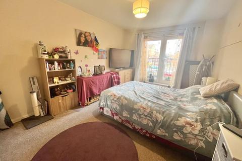 81 Balfour Close, Northampton, NN2 6LL