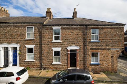 3 bedroom terraced house for sale, Cleveland Street, York