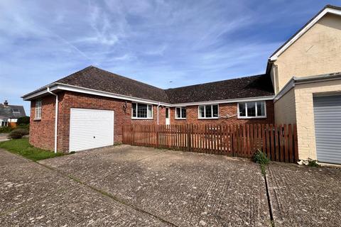 3 bedroom semi-detached bungalow for sale, St. Michaels Close, Shalfleet, Newport