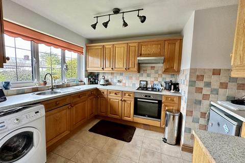 undefined, St. Michaels Close, Shalfleet, Newport