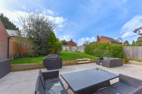 4 bedroom detached house for sale, Glebe Farm Close, Collingtree, Northampton