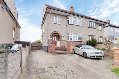 70 Purfleet Road, Aveley, South Ockendon, RM15 4DR
