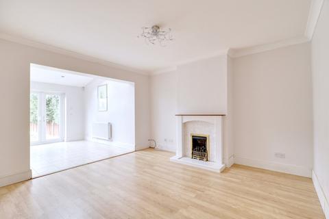 70 Purfleet Road, Aveley, South Ockendon, RM15 4DR