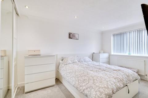345 Danbury Crescent, South Ockendon, RM15 5XD