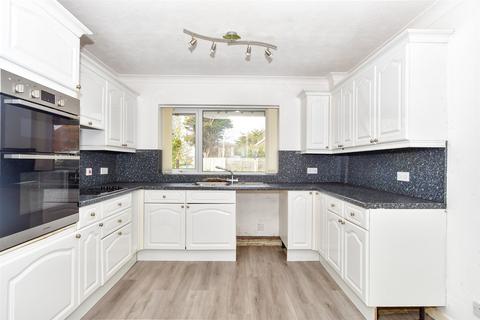 4 bedroom detached house for sale, Seal Road, Selsey, Chichester, West Sussex