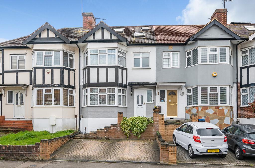 Westview Drive, Woodford Green IG8 4 bed terraced house for sale £600,000