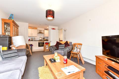 2 bedroom flat for sale, High Street, Deal, Kent