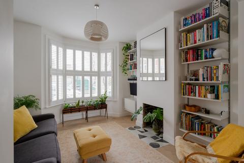 14 Dawlish Road, London, E10 6QD
