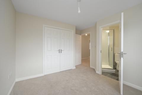 11 Burnbrae Road, EH19 3EY