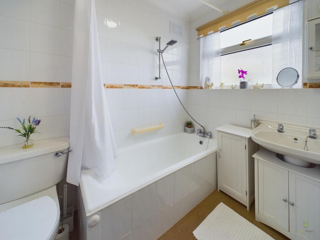 First Floor Bathroom