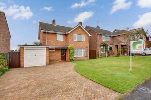 3 bedroom detached house for sale, Goddington Road, Bourne End, SL8