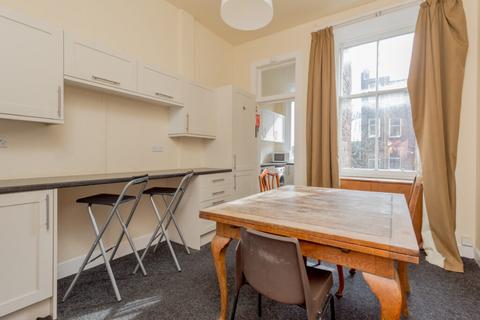4 bedroom flat for sale, 72 (1F1) Falcon Avenue, Morningside, Edinburgh, EH10 4AW