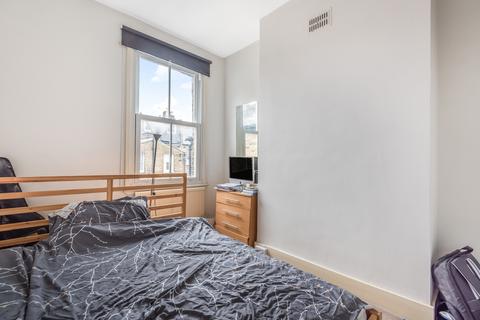 1 bedroom flat to rent, Ashbury Road Battersea SW11