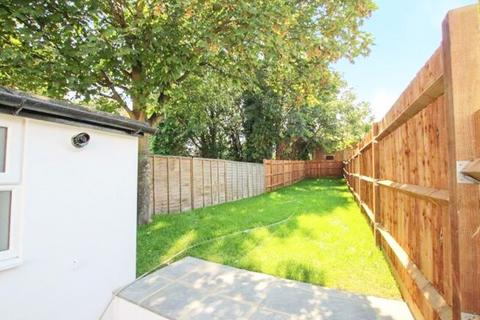 2 bedroom terraced house for sale, Frederick Place, London SE18