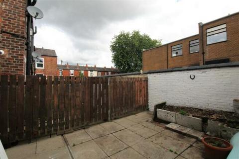 2 bedroom end of terrace house for sale, St. Matthews Road, Edgeley, Stockport