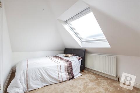 44 Hubbards Chase, Hornchurch, RM11 3DJ