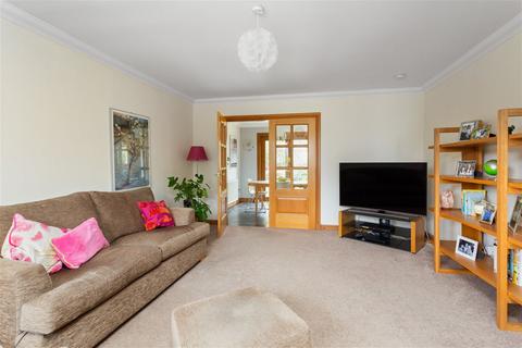 3 bedroom detached house for sale, Inchcross Drive, Bathgate EH48