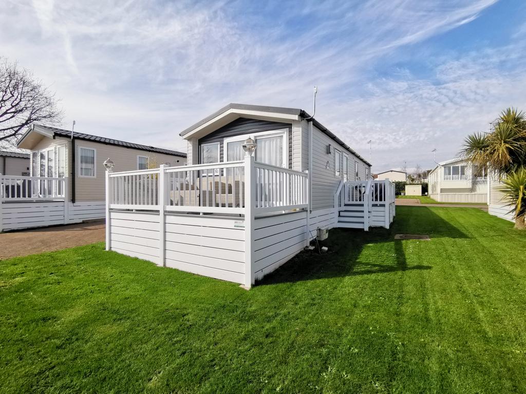 3 bedroom caravan