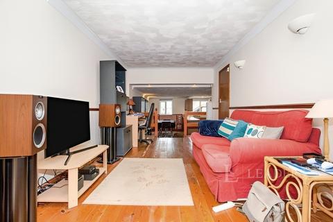 2 bedroom property to rent, Cherry Hinton Road, Cambridge